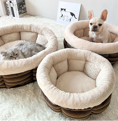 Letto per animali domestici lavabile al chiuso per cani e gattini piccoli Disegni ODM Funzione Caldo Comodo