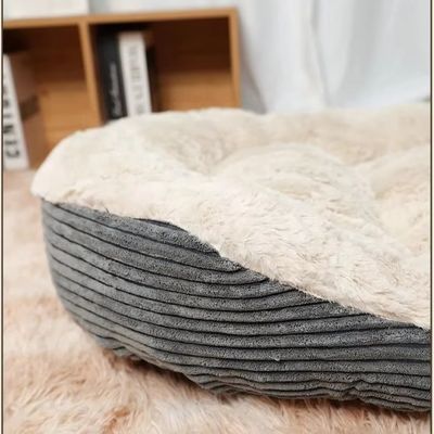 Codice solido Codice morbido di pelliccia finta letto lavabile per animali per gatti e cani personalizzazione