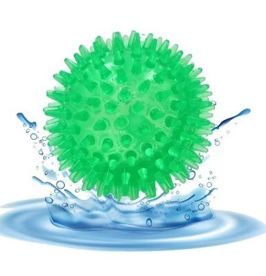 Logo personalizzato accettabile best seller TPR Squeaky Spike Ball Dog Toy per cani e animali domestici