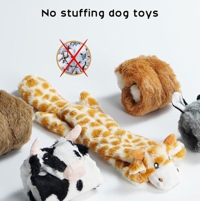 La stagione delle vacanze non deve avere giocattoli di peluche per cani
